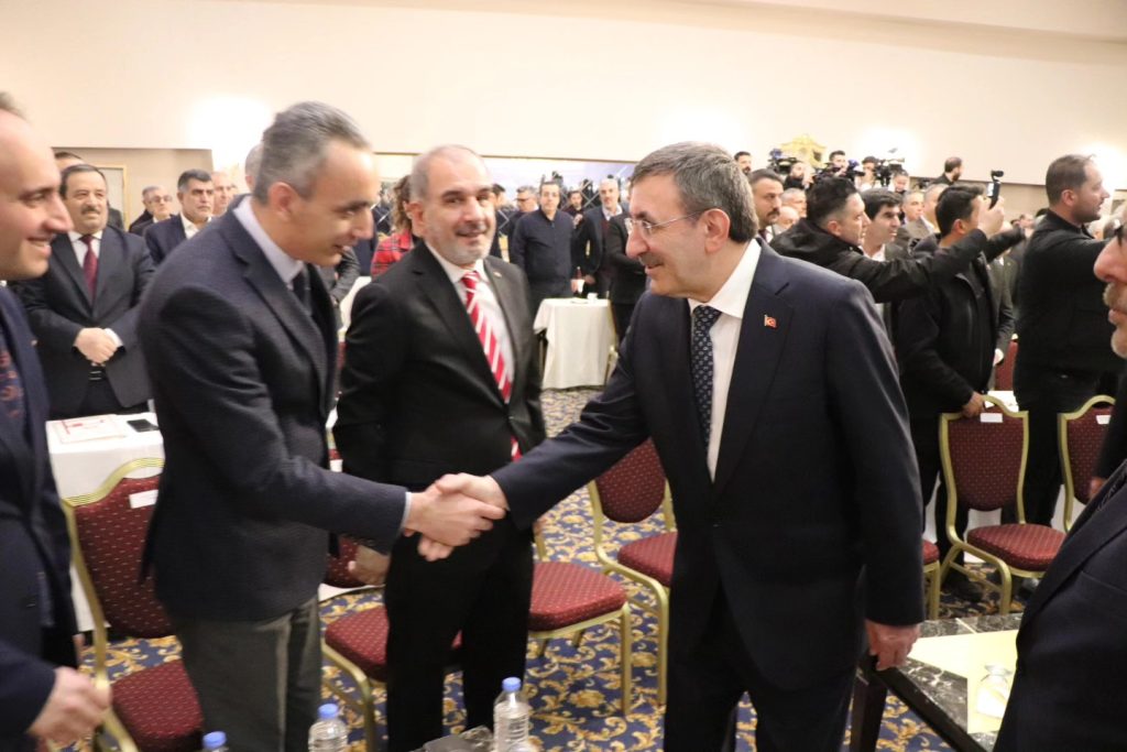Cumhurbaşkanı Yardımcısı Sayın Cevdet Yılmaz Elazığ’da İş Dünyası İle Bir Araya Geldi