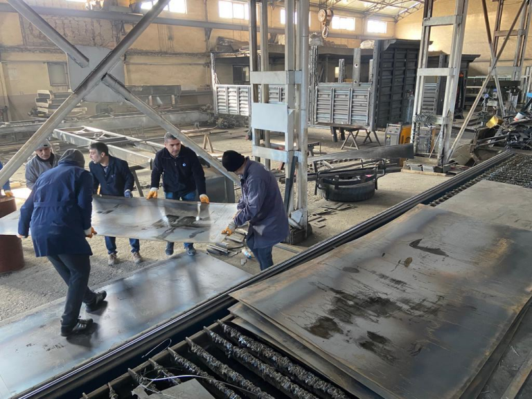 OSB’DE Depremzedeler İçin Soba Üretimine Başlandı