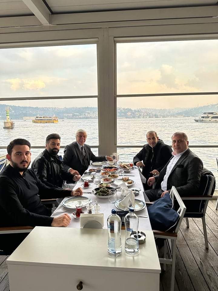 Yönetim Kurulu Üyelerimiz Gala Tekstil Firması Yön. Kur. Başkanı Emre CAN ile bir araya geldiler