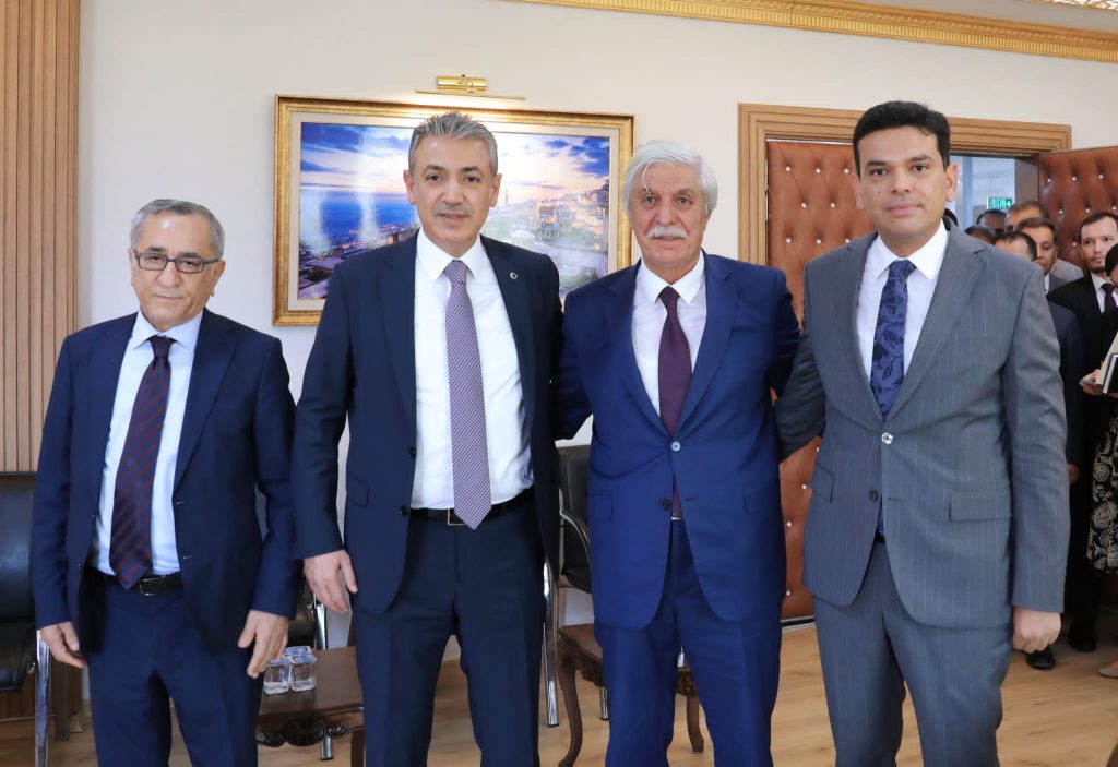Başkanımız Suat Öztürk, Mardin ve Şırnak Valilerini Ziyaret Etti
