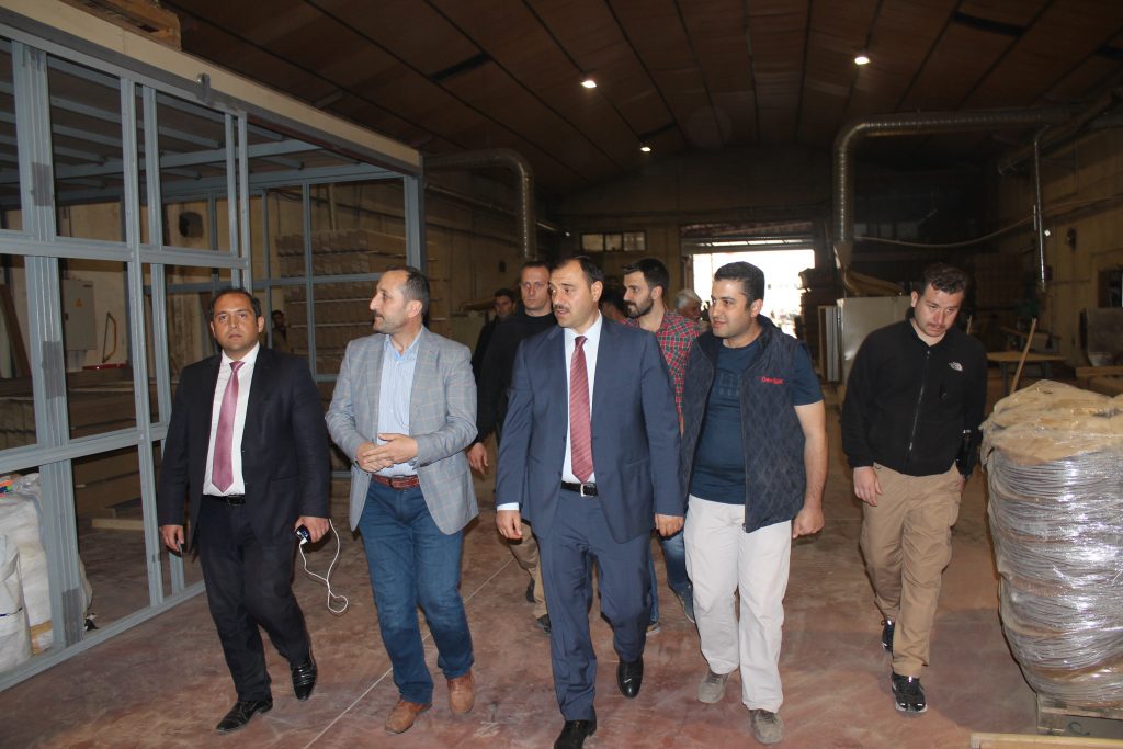 Elazığ Valisi Çetin Oktay Kaldırım OSB’yi Ziyaret Etti