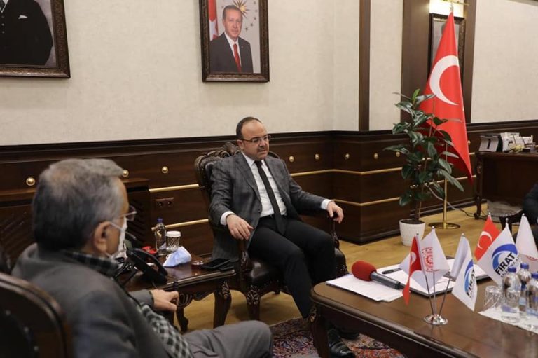 EOSB Tekstil-Endüstri Park Prestij Yatırım Merkezi Projesi Sözleşme Töreni Yapıldı