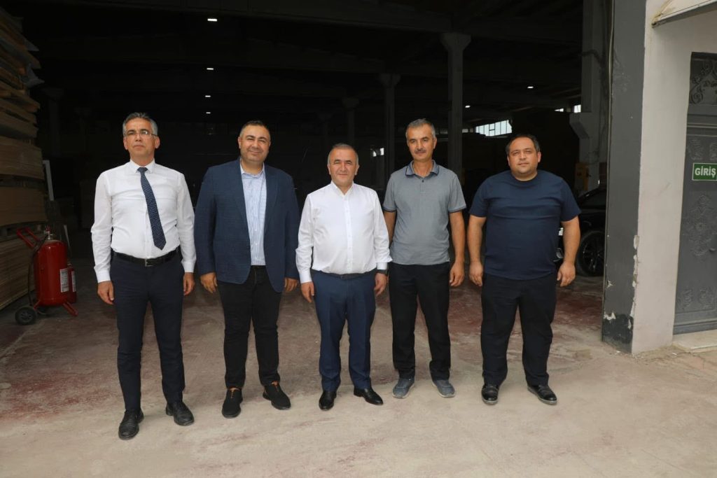 Elazığ Valisi Numan Hatipoğlu OSB’de Faaliyet Gösteren Firmaları Ziyaret Etti