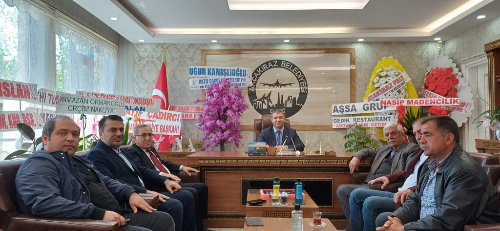 Yönetim Kurlu Üyelerimiz Akçakiraz Belediye Başkanını Ziyaret Ettiler